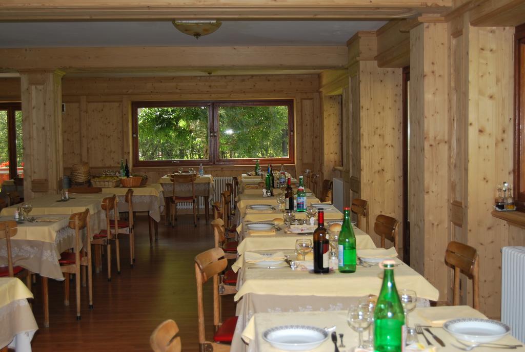 Hotel Cristallo Macugnaga Exterior foto